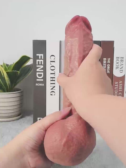 Jesse - Grote Siliconen Dildo Met Flexibel Kern - 23,5cm
